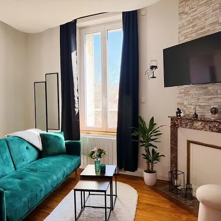 Elegance Cocooning Apartament *